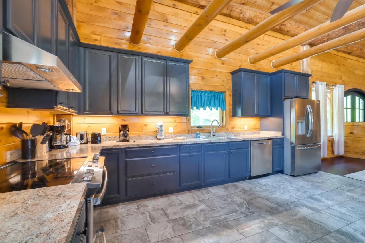 Gatlinburg Vacation Rental With Private Hot Tub! ภายนอก รูปภาพ