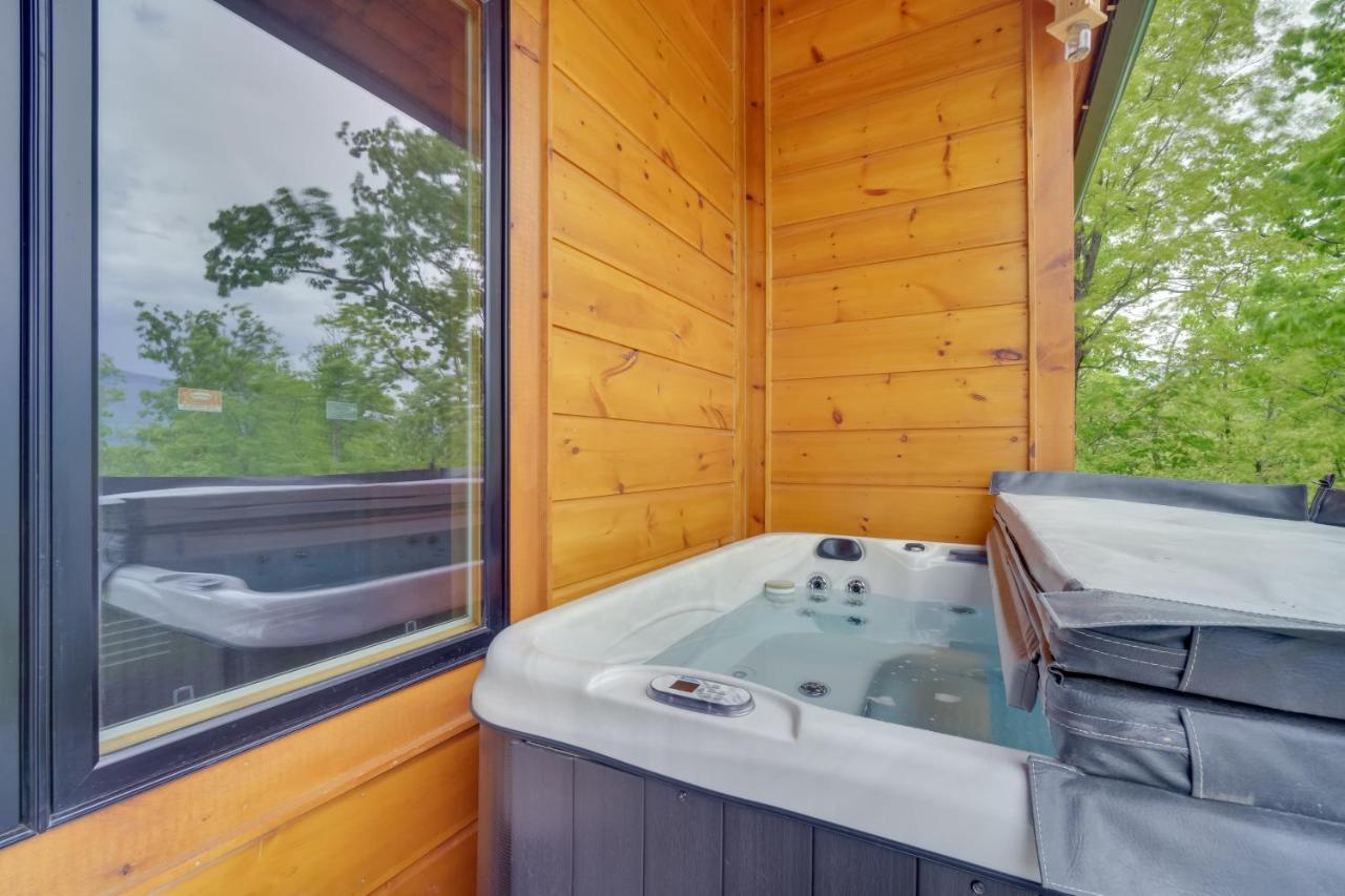 Gatlinburg Vacation Rental With Private Hot Tub! ภายนอก รูปภาพ